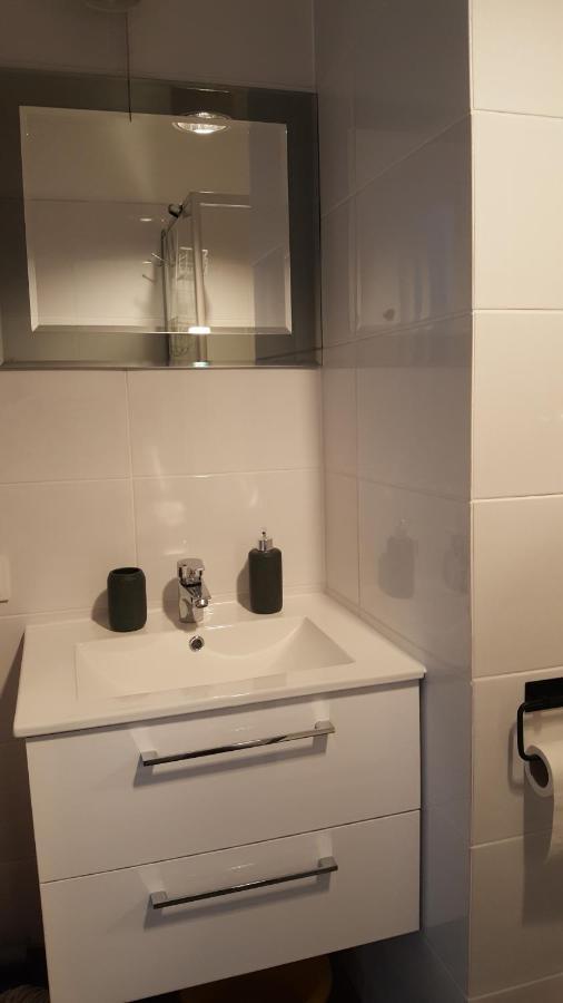 Apartament Szmaragdowy Zakatek Kołobrzeg Exterior foto